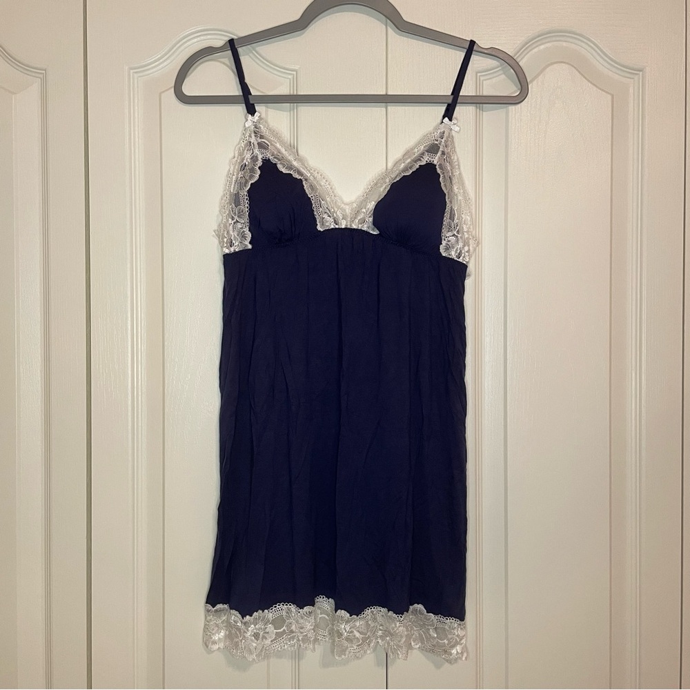 Victoria’s Secret lace trim chemise